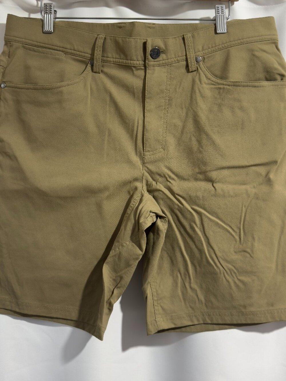 L.L. Bean Venture Stretch 5 Pocket Shorts 36 Men 10" Khaki Nylon/Spandex Hiking